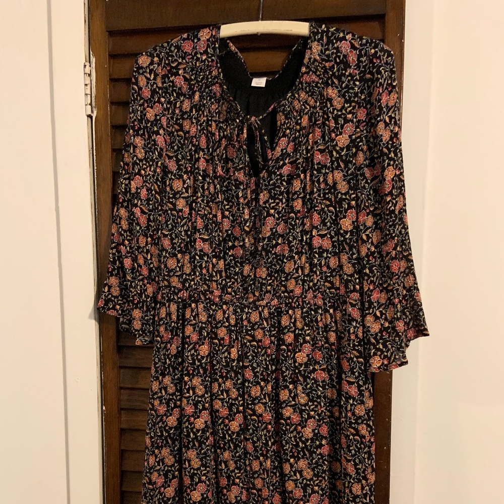 Long sleeve floral dress